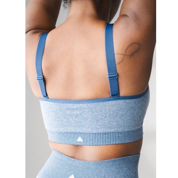 Balance Athletica - Vitality - Daydream Block Square Bra Navy Heather - Small - Picture 2 of 5
